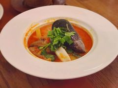 -Golden Lily河内巴黎法越料理餐厅(建国西路店)