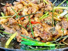 老媽炒雞鍋-一煲鸽