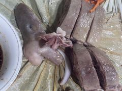 盐擦鹅-何乡别院·中式农庄(姑婆山大道店)