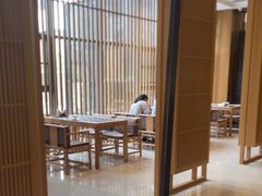 -鱼鲜饭香·招牌汽锅剁椒鱼头王