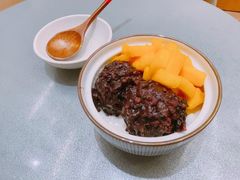 芒果白雪黑糯米-小团圆糖水铺(襄阳南路店)