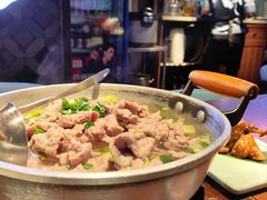 -全牛匠·乐山跷脚牛肉(西单华威约饭街店)