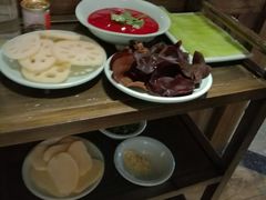 -红九格老火锅(三峡广场店)