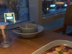 -蜜桃餐厅·伴山(湖滨商业街店)