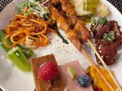 蒜包肉-怡豪大饭店·银顶旋转餐厅