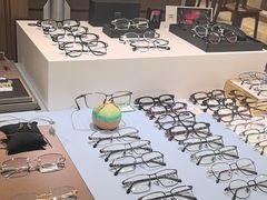 -亨得利眼镜(中山路一店)