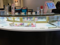 面包甜点陈列柜-PAUL LAFAYET 法式甜品(港汇广场店)