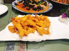 黄桃锅包肉-松针蔡记蒸饺(花园路店)