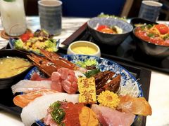-家贺屋刺身寿司专门店