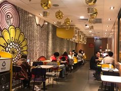 大堂-麦当劳(广州新港东路第二分店)