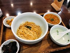 -蟹上黄·蟹黄面·江南糖水(人民广场店)