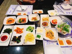 -青松馆韩国料理(香港中路佳世客店)