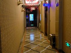 K歌走廊-上海星秀麦量贩KTV(张江商业广场店)