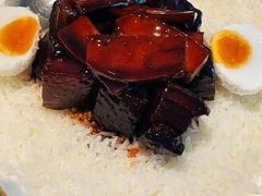 目鱼红烧肉-屋里厢上海菜馆