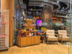 -藏猫猫咖啡主题馆(中央大道店)