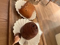 -VERIE BAKEHOUSE