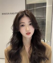 点击看大图 -型色沙龙