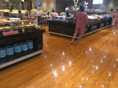 -水晶之星洗浴温泉汗蒸