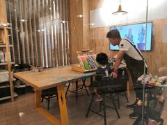 -艾瑞克儿童艺术创想(海马公园店)