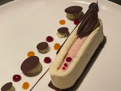 -蔚蓝阁餐厅·Brunch·牛排·威士忌·红酒
