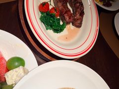 -食间牛排(重庆路万达店)