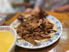 -老天桥酱肉烧饼夹肘子(天桥店)