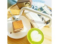 -猫的天空之城概念书店(北戴河蔚蓝海岸店)