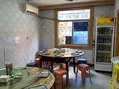 -老四川小龙虾(交通三巷步行街店)