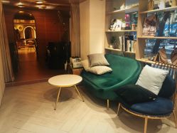 -苏豪路易士·嘉玛发廊