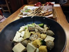 -万记麻辣烫国展总店