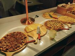 -言玖鲜火锅串串披萨自助(益田假日店)
