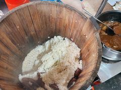 -梁阿婆廿年老牌扣肉糯米饭