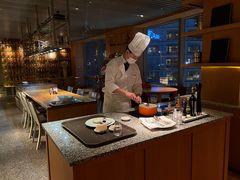 自助取餐区-非常时髦餐厅VUE Restaurant(外滩茂悦大酒店)