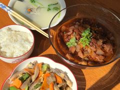 -天鹅到家·保姆月嫂育儿嫂(总店)