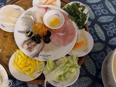 -桥香园云南过桥米线(金马碧鸡店)