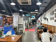 -老伯蟹脚店(朝阳路店)
