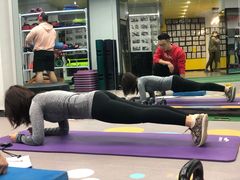 -CXFIT 陈徐健身工作室(凯旋店)
