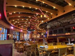 大堂-MR.ROCKY洛奇先生RESTAURANT&BAR(宝安壹方城店)
