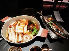 -蟹犇前•帝王蟹雪蟹(陆家嘴店)