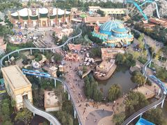 -七彩云南欢乐世界