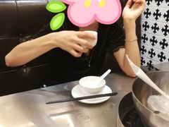 -胡须佬鸡煲四季火锅店(石厦西村直营店)