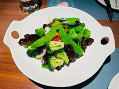 橄榄油炒田园时蔬-大树餐厅(益田假日店)