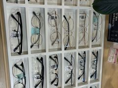 -康利眼镜·蔡司战略合作店(龙泉书房店)