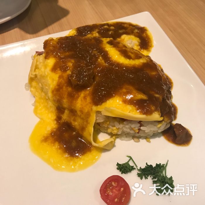 牛肉咖喱蛋包饭