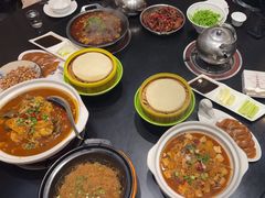 -鱼头泡饭·湖北菜·非物质文化遗产(岳家嘴总店)