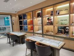 -吴良材眼镜(美罗城店)