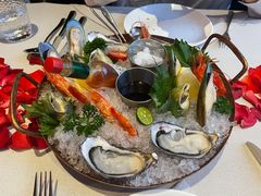 进口鲜活生蚝-YUE·6·西式融合餐厅(外滩六号店)