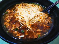 辣酱面-白玉兰小吃(新村路店)