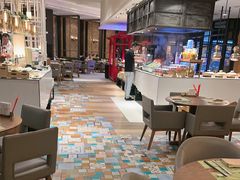 -松咖啡自助餐厅·松北香格里拉