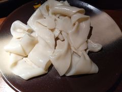 配大盘鸡的面-楼兰新疆主题餐厅(苏州中心店)